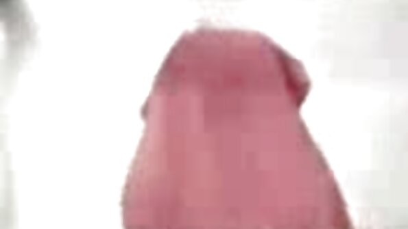 Spartansk wanita sex video i en forladt bygning kneppede en blondine.