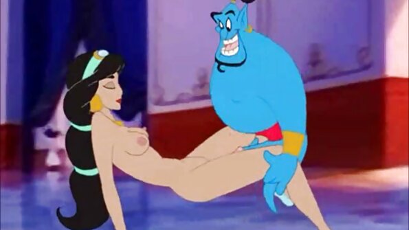 Ung fyr og film sekx porno pige knepper på kameraet.