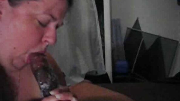 Skinny chick lavede en massage, men noget gik galt, og sekss vidio hun blev overophidset.