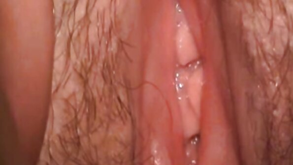 Chick er nemt sin kæreste utro med en sort wwwporno sex mand.