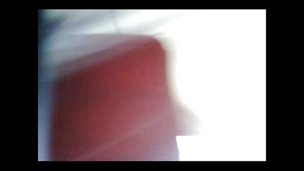Den skaldede mand slikkede sin elskede kvindes fisse. sex porno3